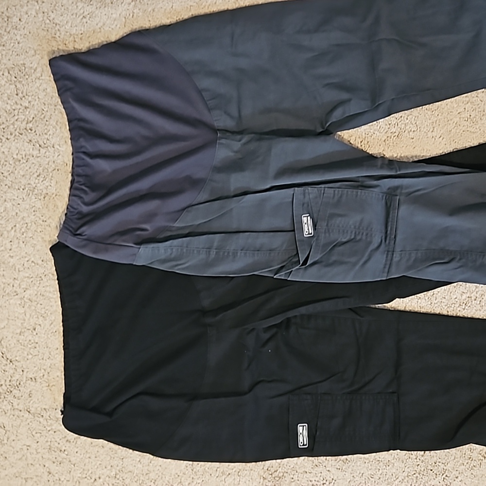 Set lot bundle of 2 pairs Cherokee maternity scrubs